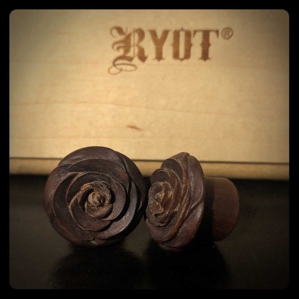 Plugs size 9/16
